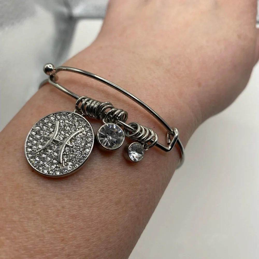 Pisces bracelet - Picture 4 of 5